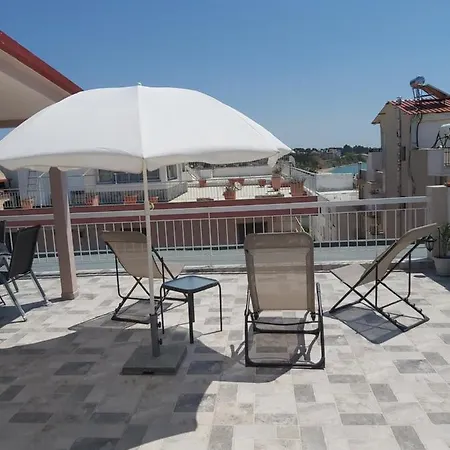 דירה Grcka Reni Greece Penthaus 3 *